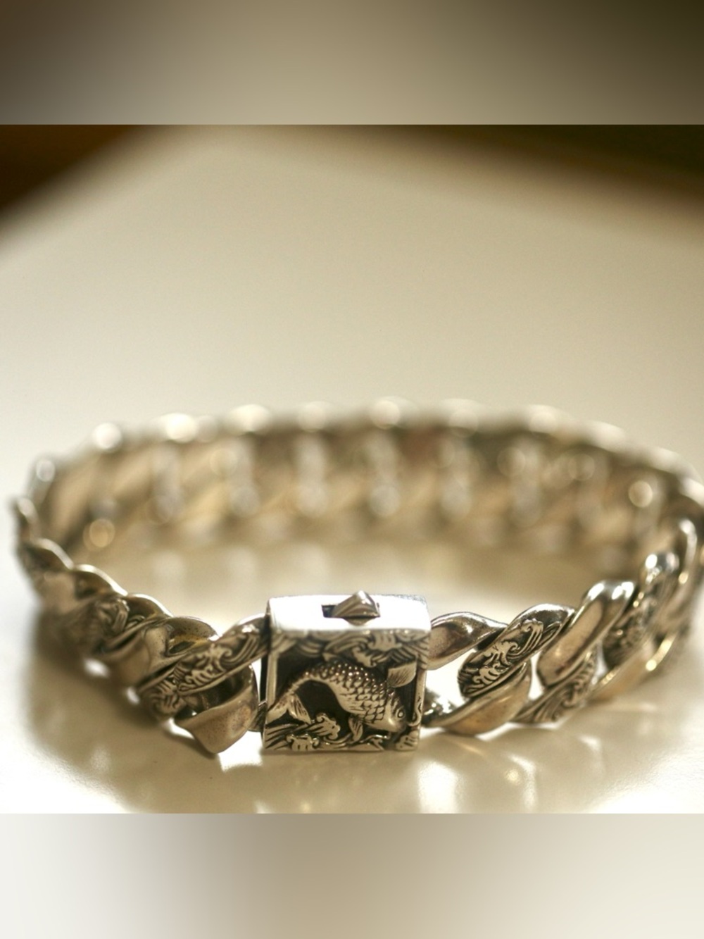 Clocks and colours Silver Fish and Wave Engraved Curb Chain Bracelet